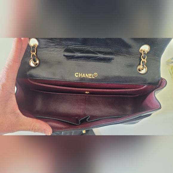 Chanel Classic Single Flap w/wallet - Picture 5 of 12